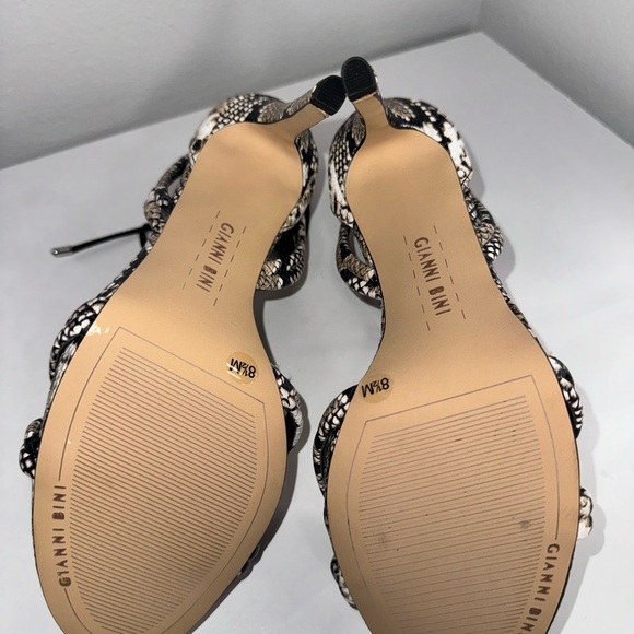 Gianni Bini Heel Abbrie size 8.5 - Picture 6 of 6